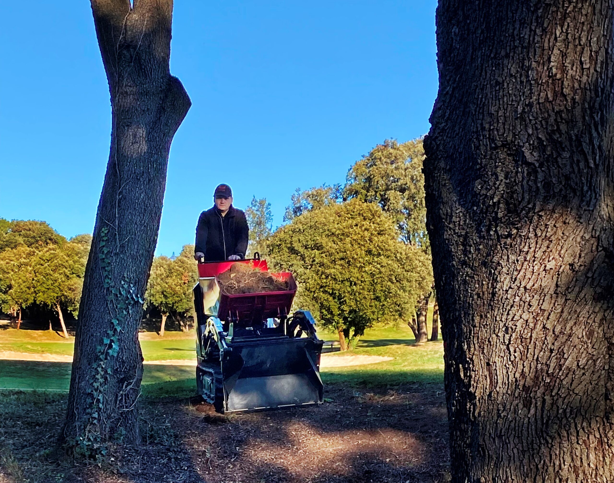 GRAVIT_elektryczne_wozidlo_gasienicowe_Yanmar_C08e_3