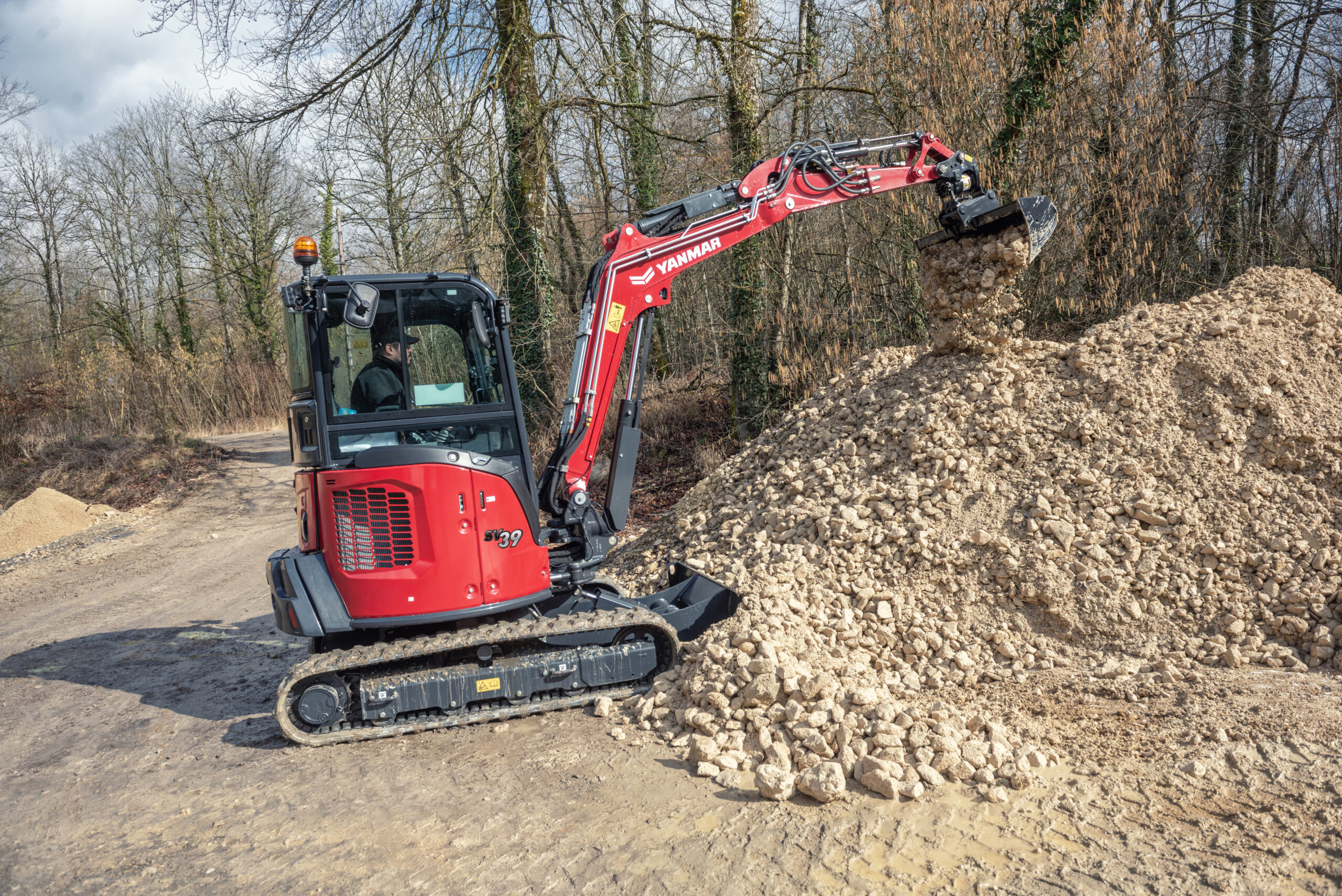 GRAVIT_minikoparka_gasienicowa_Yanmar_SV39-7_4