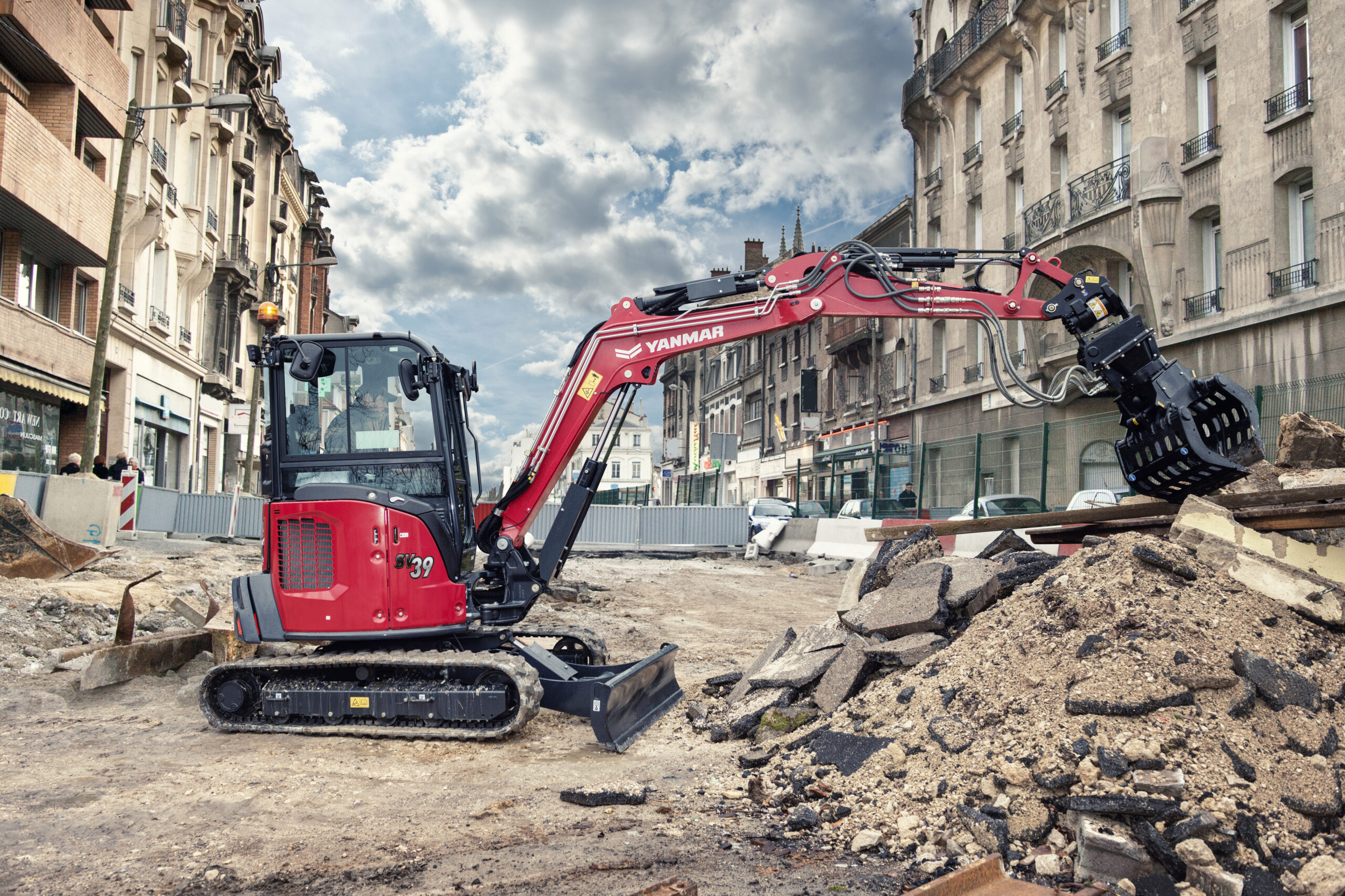 GRAVIT_minikoparka_gasienicowa_Yanmar_SV39-7_5