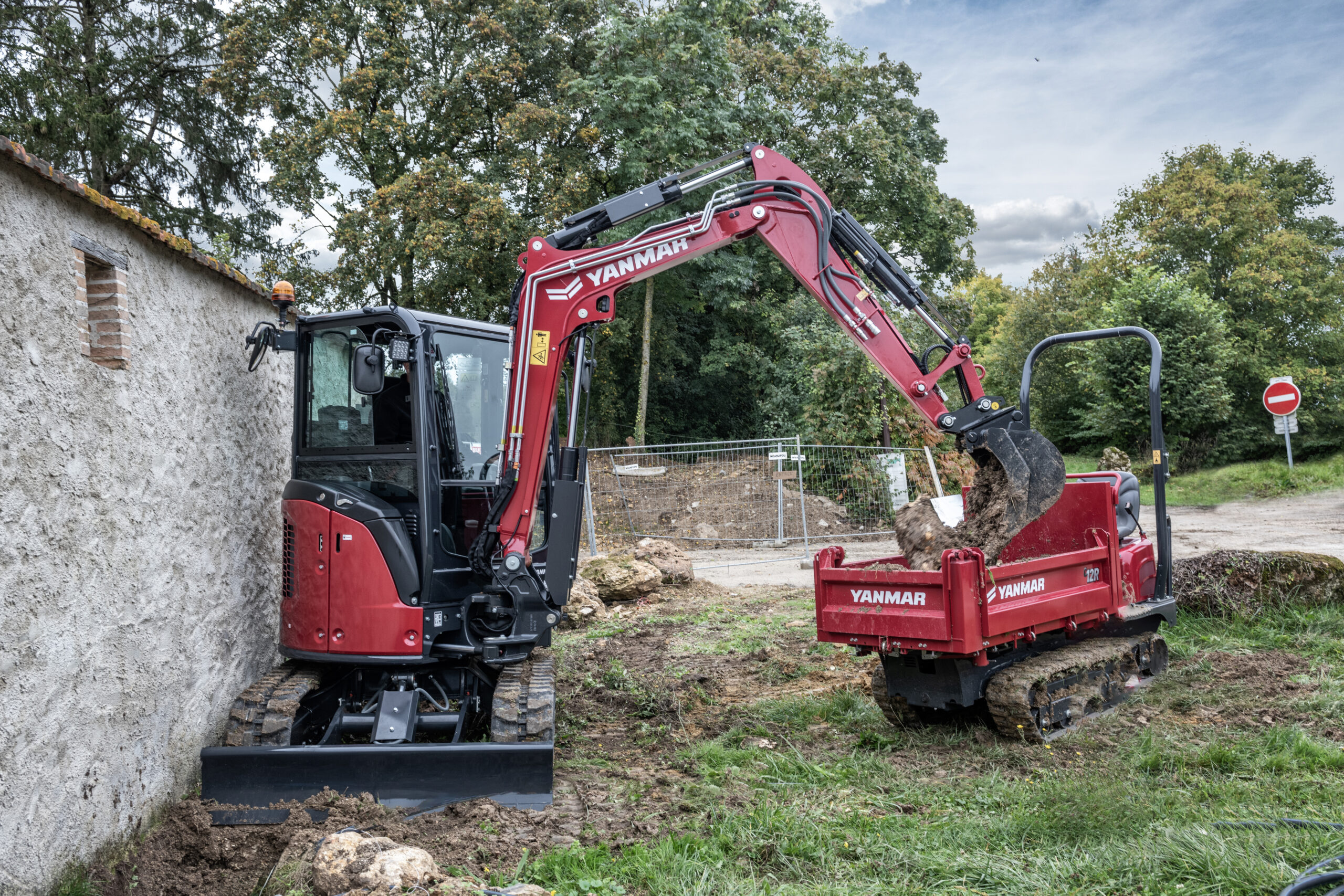 GRAVIT_minikoparka_gasienicowa_Yanmar_ViO33-7_4