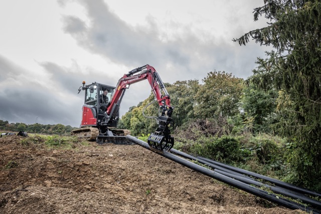 GRAVIT_minikoparka_gasienicowa_Yanmar_ViO38-7_6 Średni